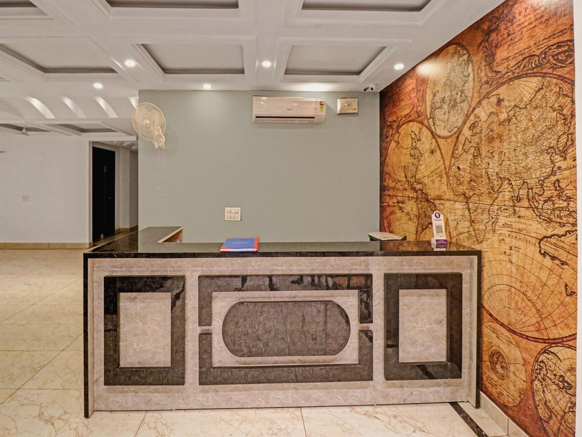 Townhouse Tark Inn New Delhi Ngoại thất bức ảnh